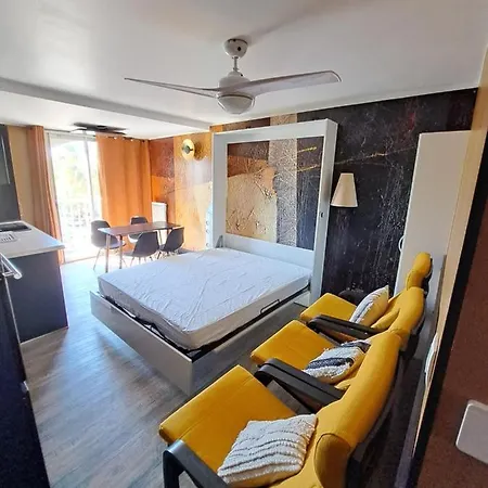 Avec Parking Cap D'agde, La Falaise *